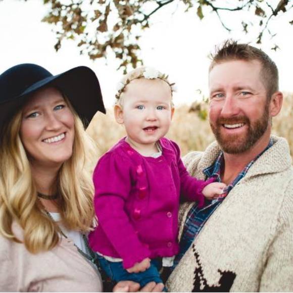 Meet your Posher, Danielle - Picture 1 of 1